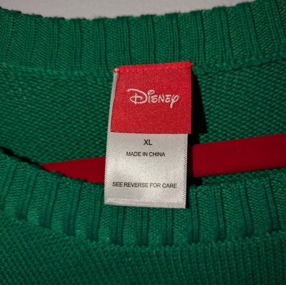 Disney Unisex Green and Red Mickey Mouse Christmas Sweater. Size XL EUC - Picture 3 of 4